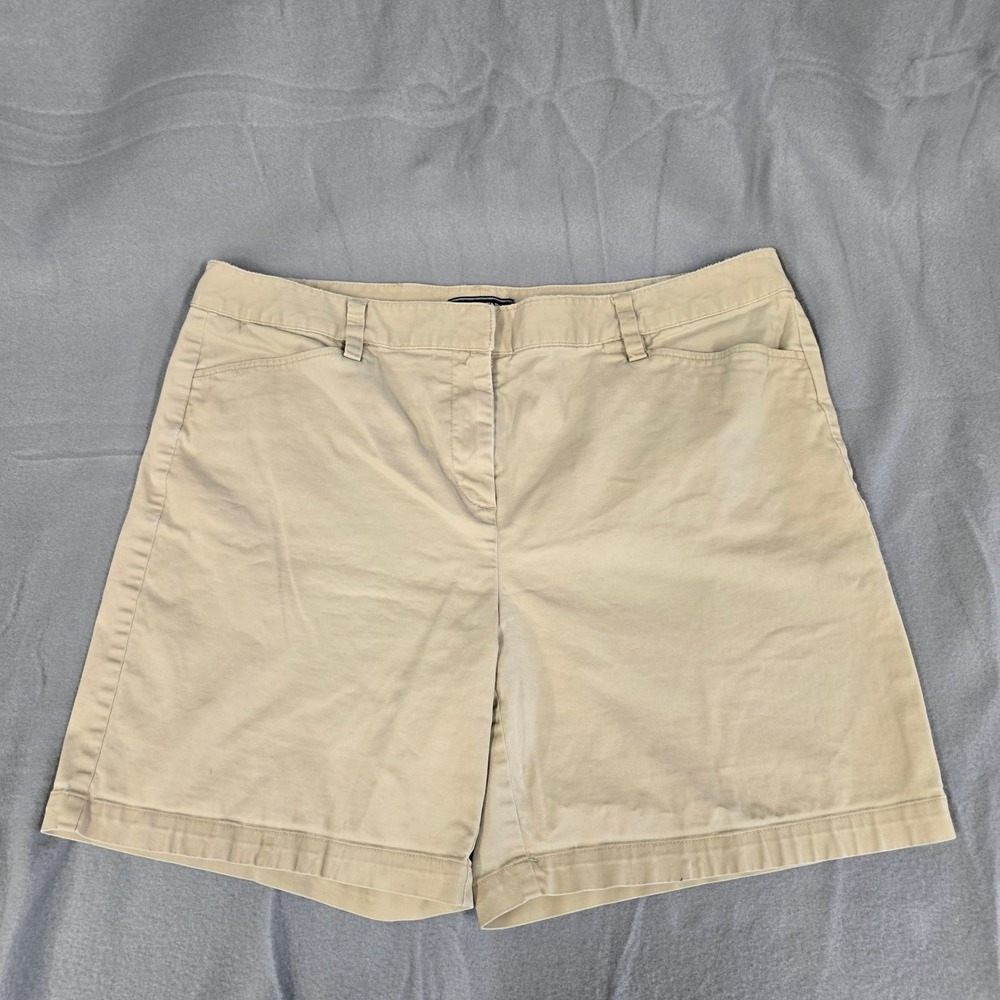 Lands End Womens Khaki Chino Shorts Size 16 Mid Rise Tan Stretch Cotton Twill